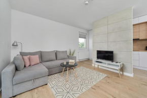 Na Grobli Riverside Apartment & FREE GARAGE by Noclegi Renters